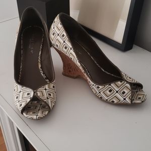 Kenneth Cole wedge heels